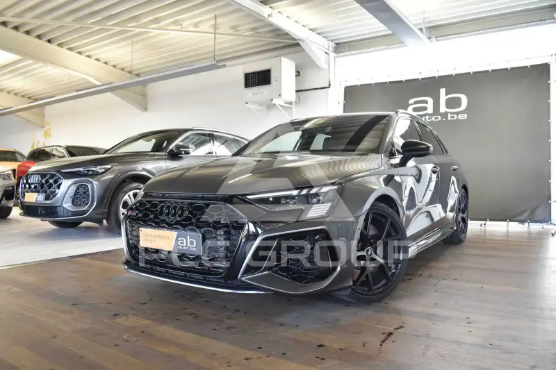 2022 Audi RS3