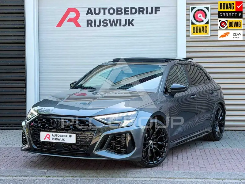 2022 Audi RS3