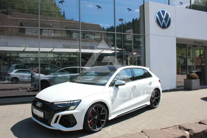 2022 Audi RS3
