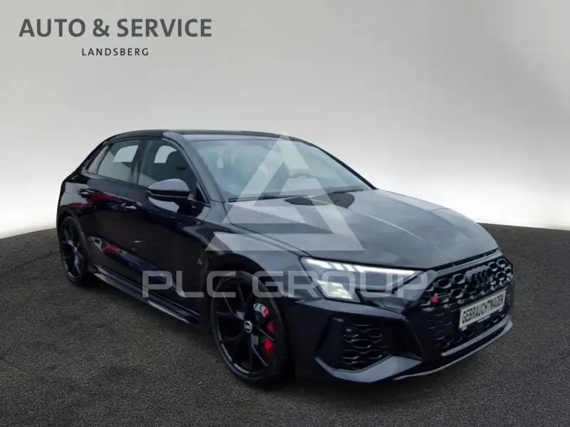 2022 Audi RS3