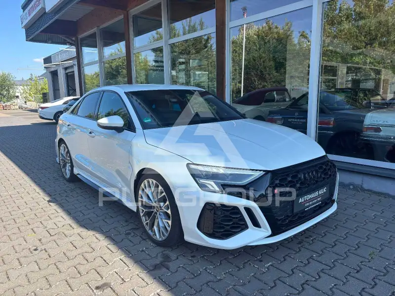 2022 Audi RS3