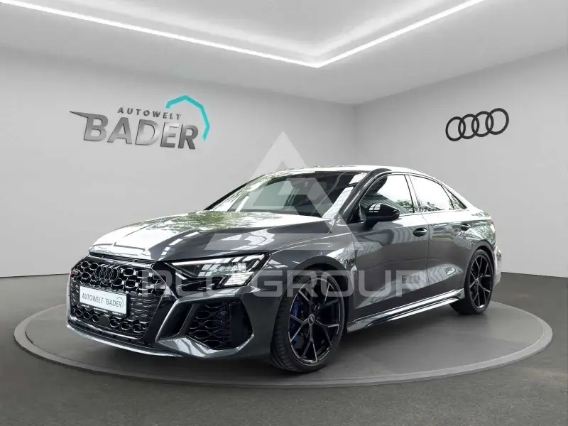 2022 Audi RS3