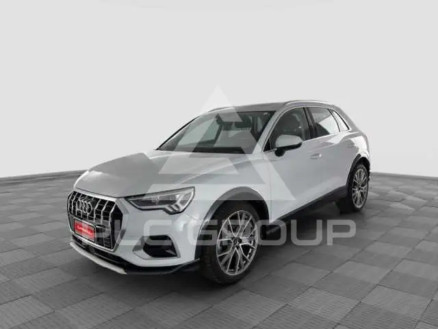 2022 Audi Q3
