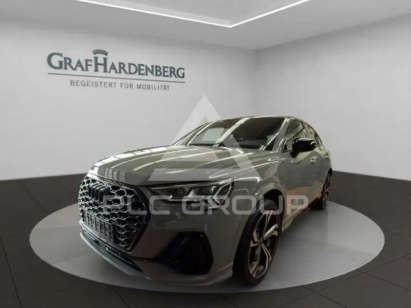 2022 Audi Q3
