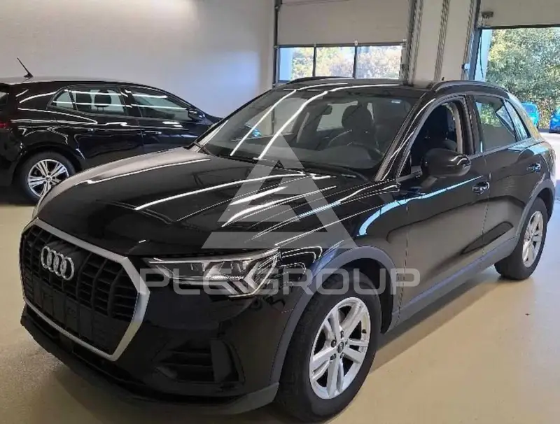 2022 Audi Q3