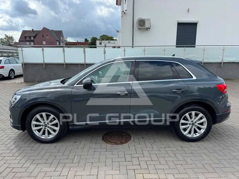 2022 Audi Q3