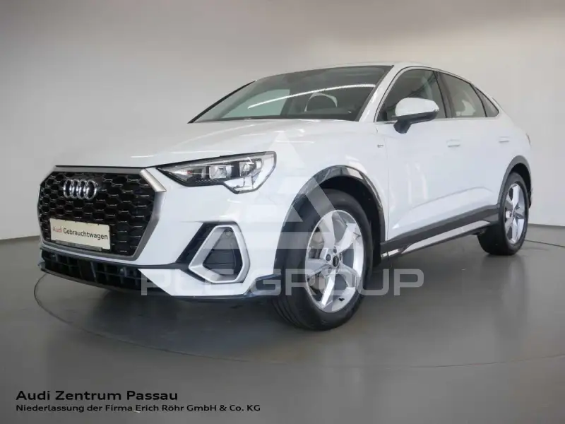 2022 Audi Q3