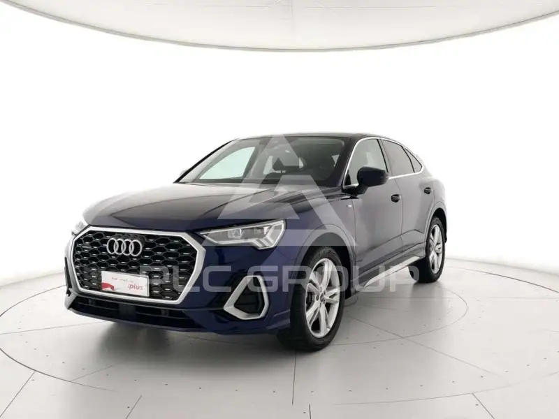 2022 Audi Q3