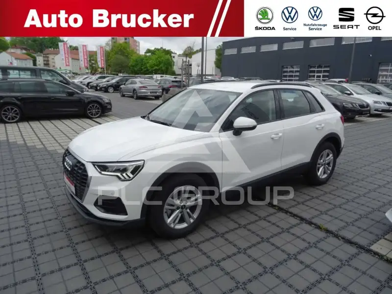 2022 Audi Q3