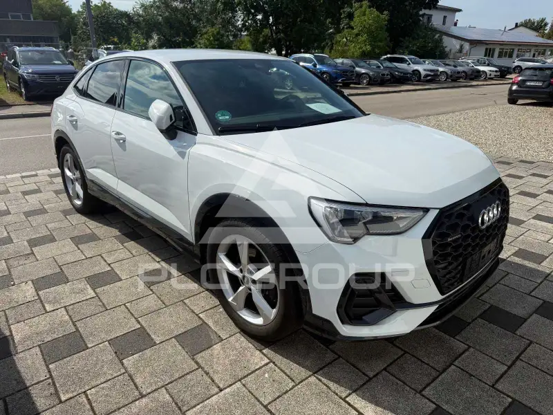 2022 Audi Q3