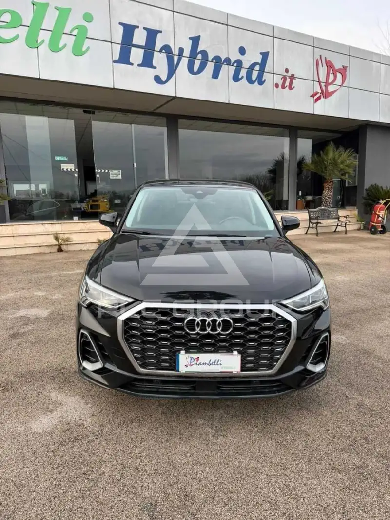 2022 Audi Q3