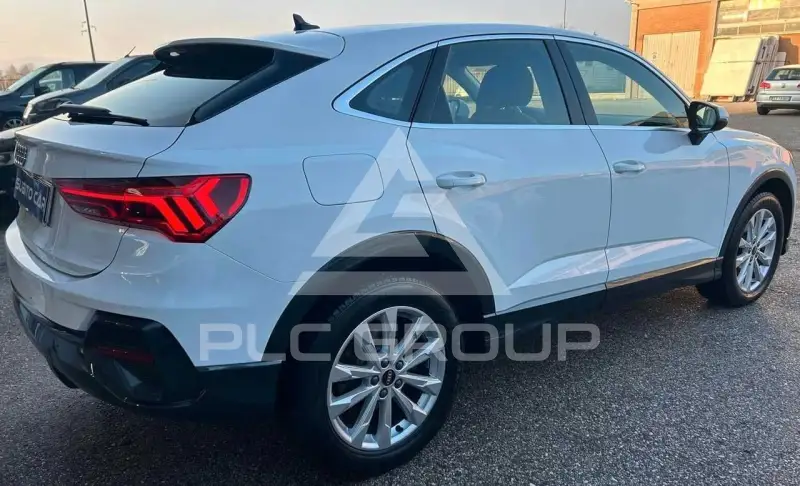 2022 Audi Q3
