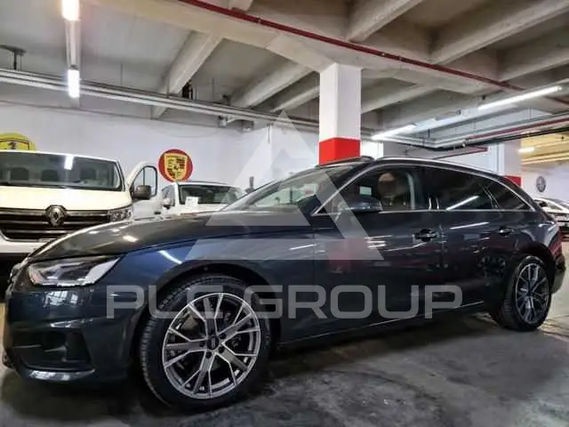 2022 Audi A4