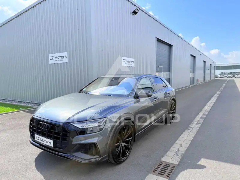 2022 Audi SQ8