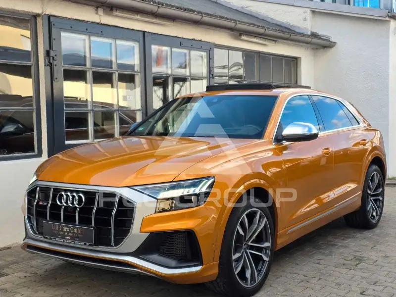 2022 Audi SQ8