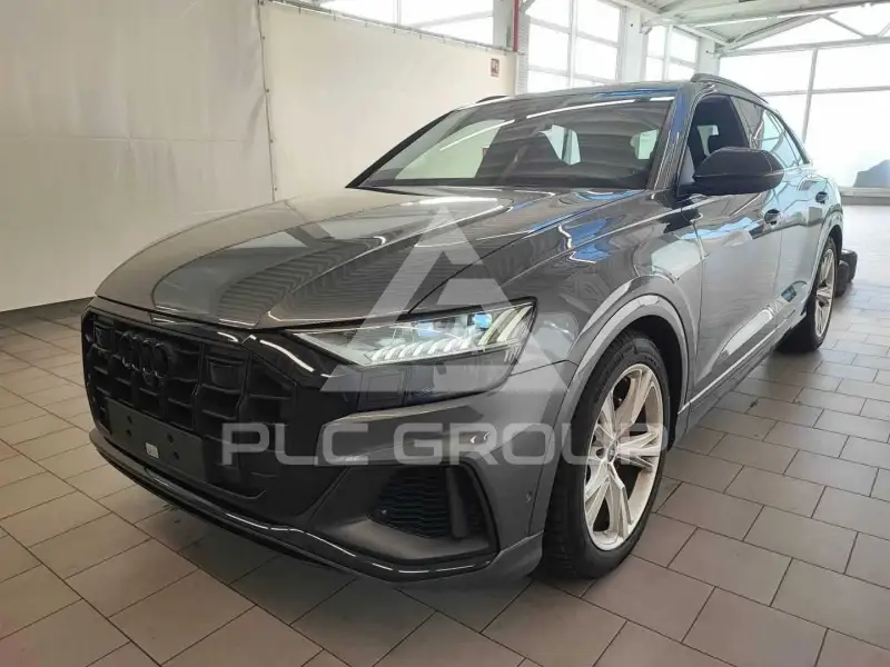2022 Audi SQ8