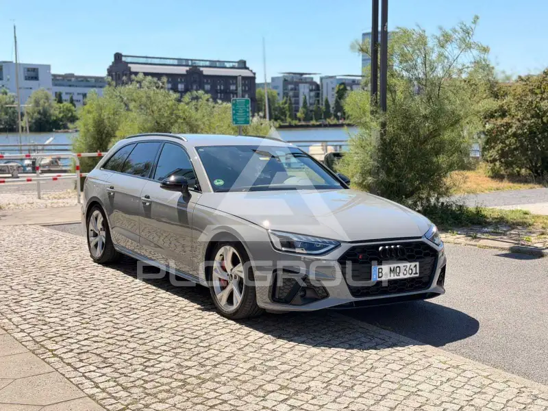 2022 Audi S4