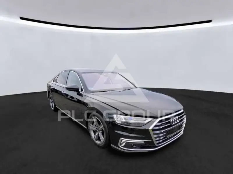2022 Audi A8