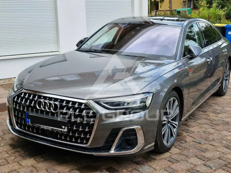 2022 Audi A8