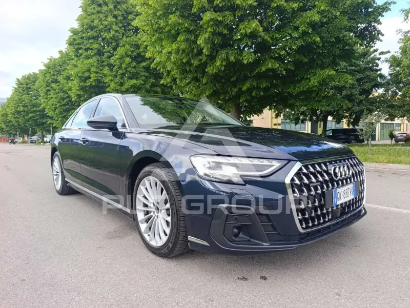 2022 Audi A8