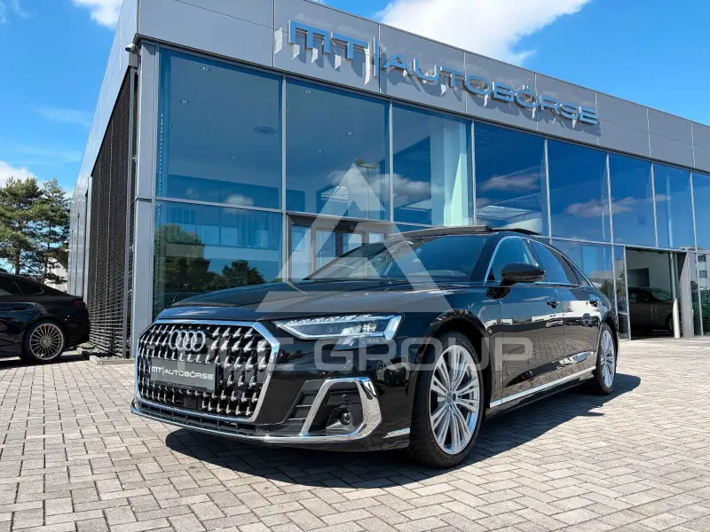 2022 Audi A8