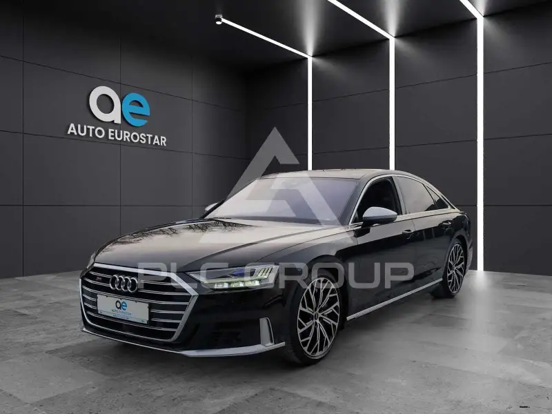 2022 Audi S8