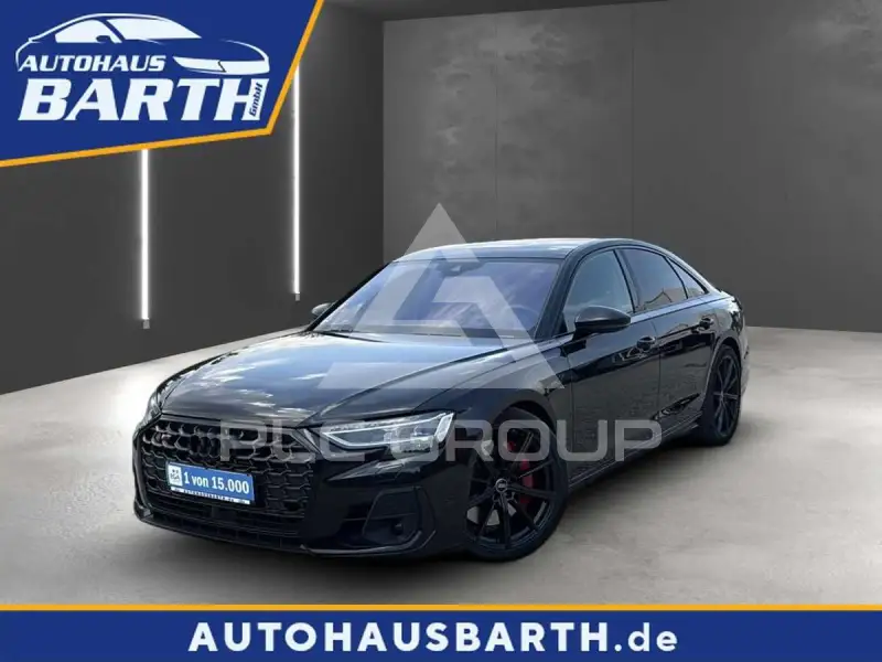2022 Audi S8