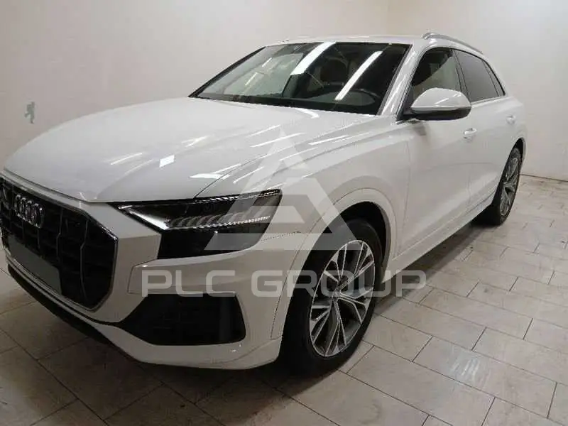 2022 Audi Q8
