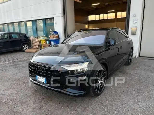 2022 Audi Q8