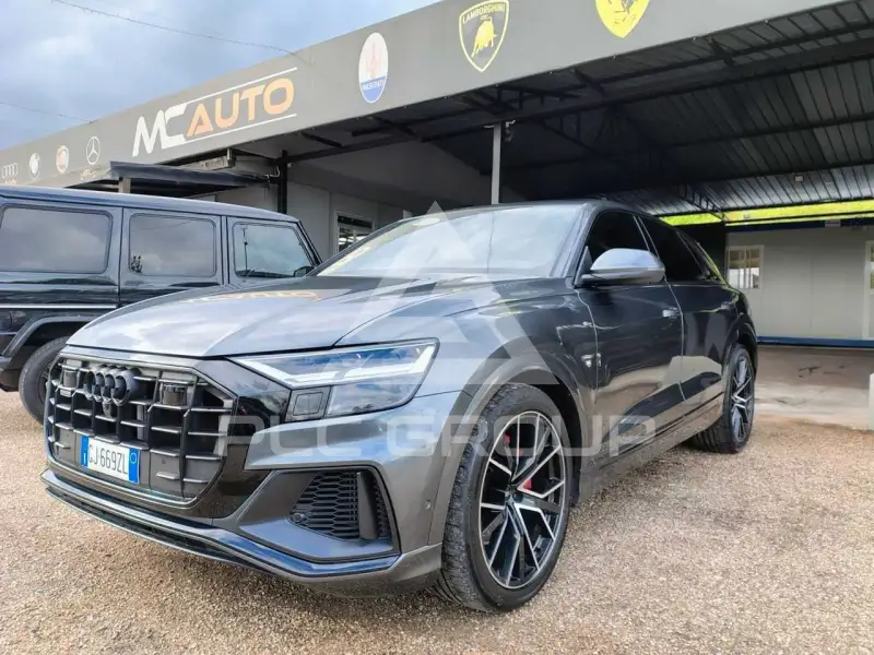 2022 Audi Q8