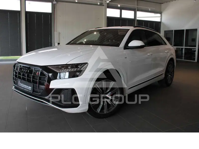 2022 Audi Q8