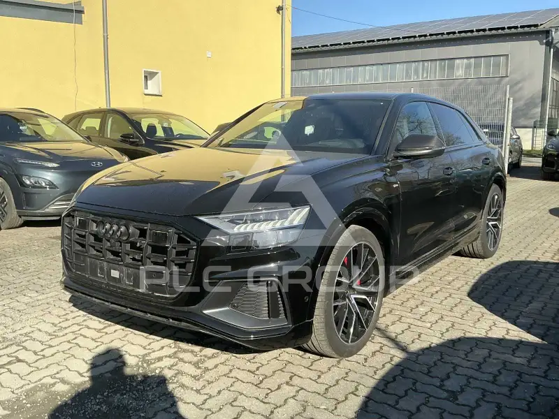 2022 Audi Q8