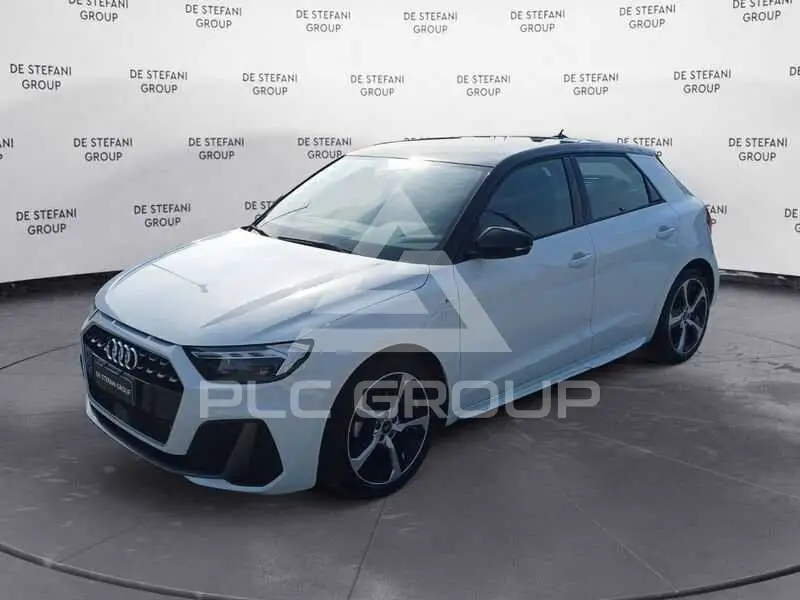 2022 Audi A1