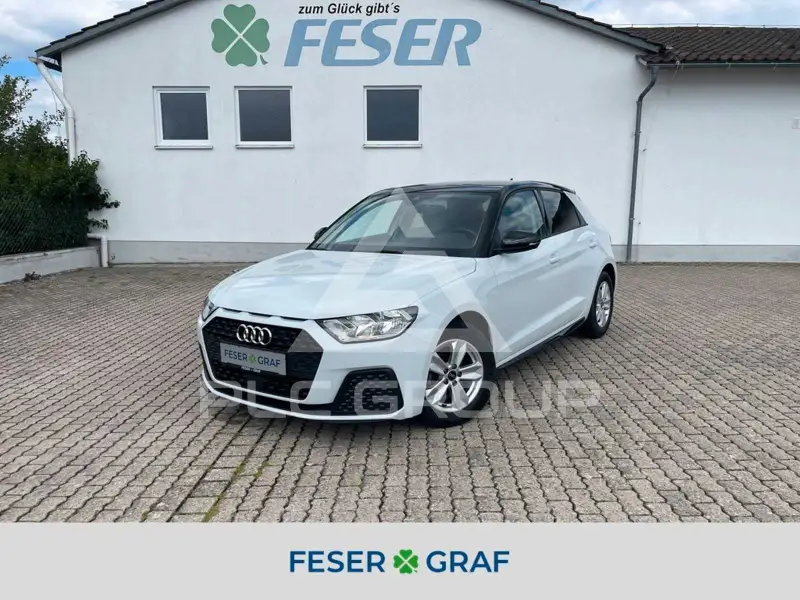 2022 Audi A1