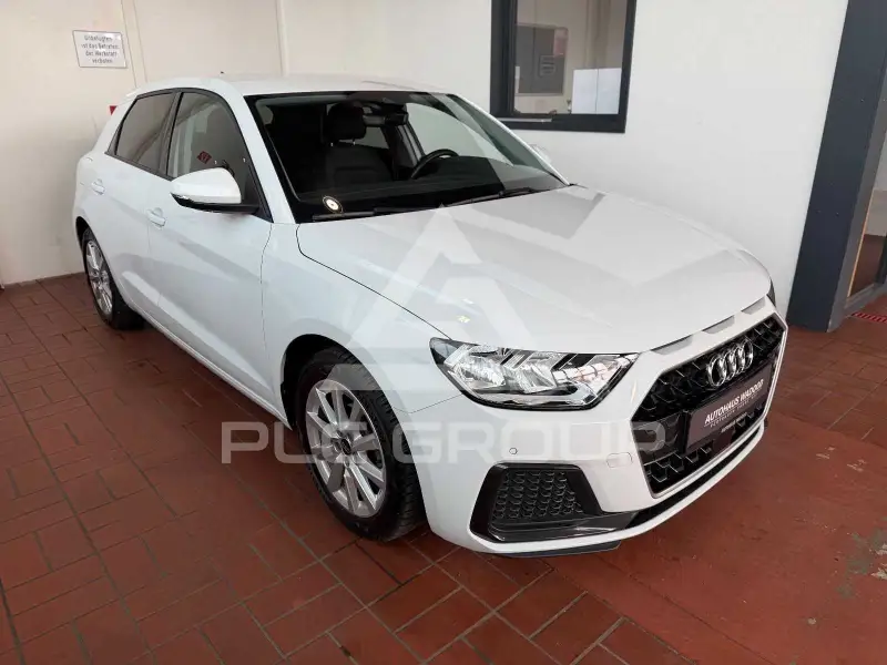 2022 Audi A1
