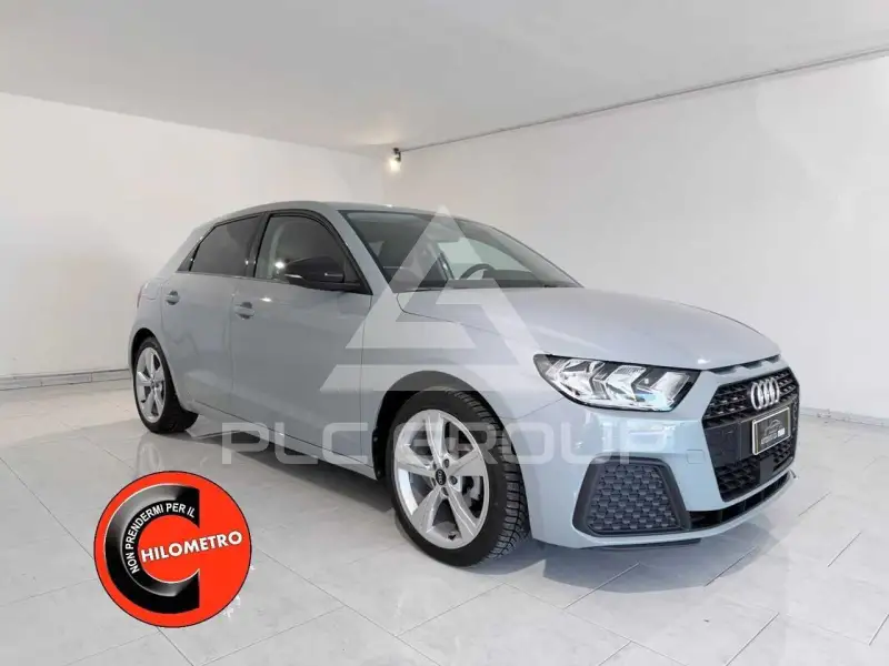 2022 Audi A1