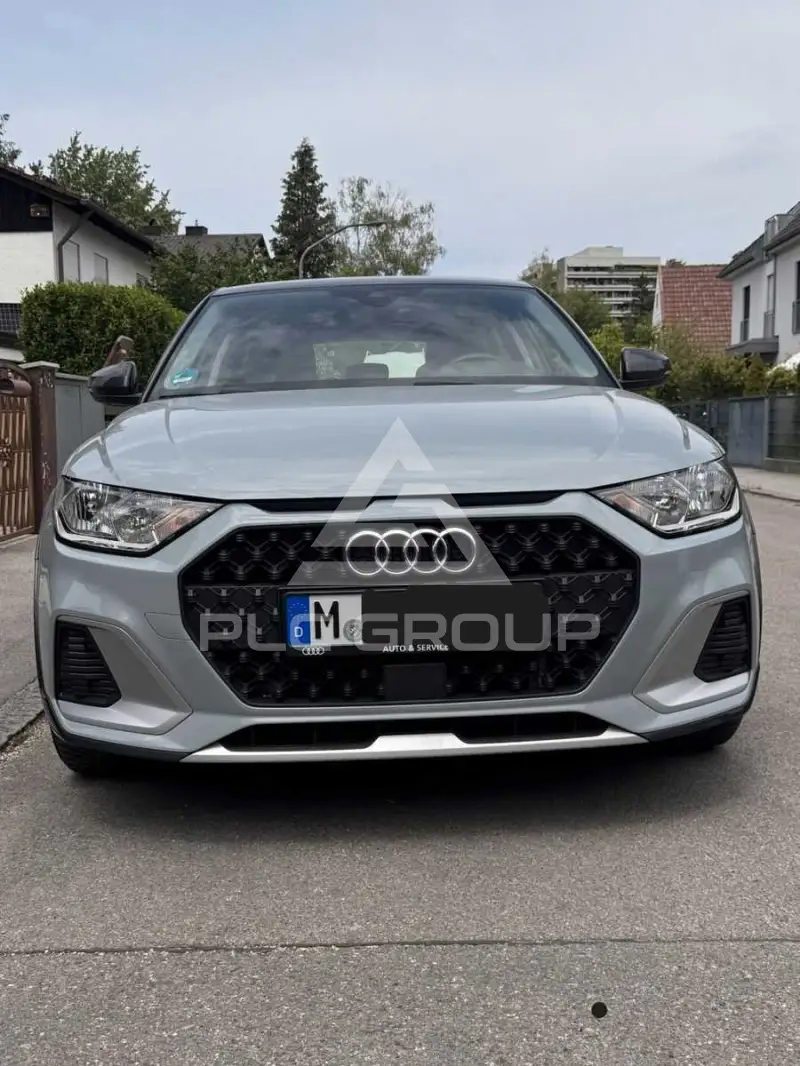 2022 Audi A1
