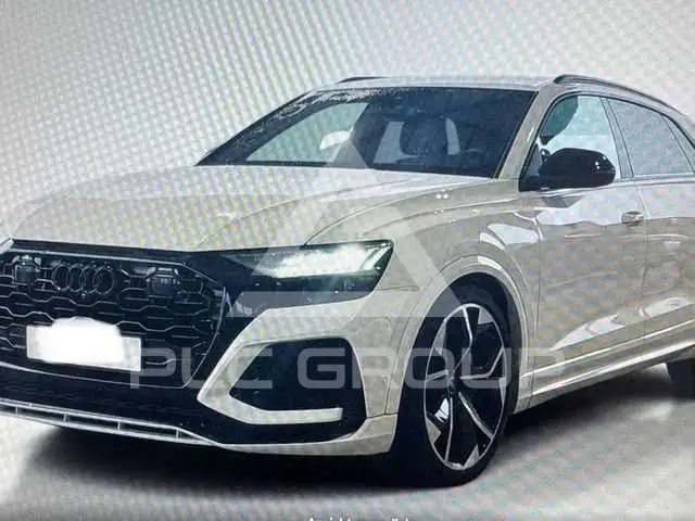 2022 Audi RSQ8