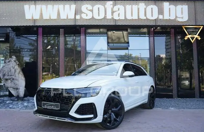 2022 Audi RSQ8