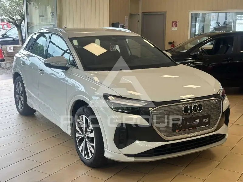 2022 Audi Q4