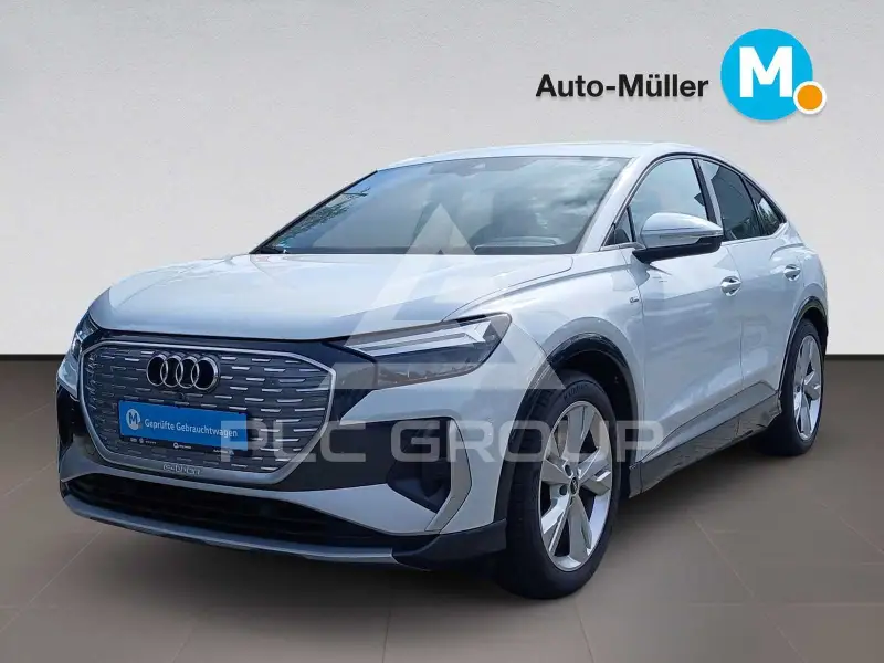 2022 Audi Q4