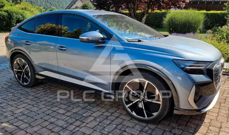 2022 Audi Q4