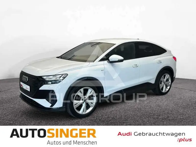 2022 Audi Q4