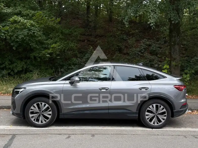 2022 Audi Q4