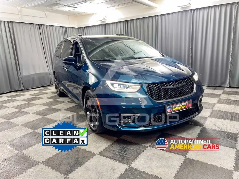2022 Chrysler PACIFICA