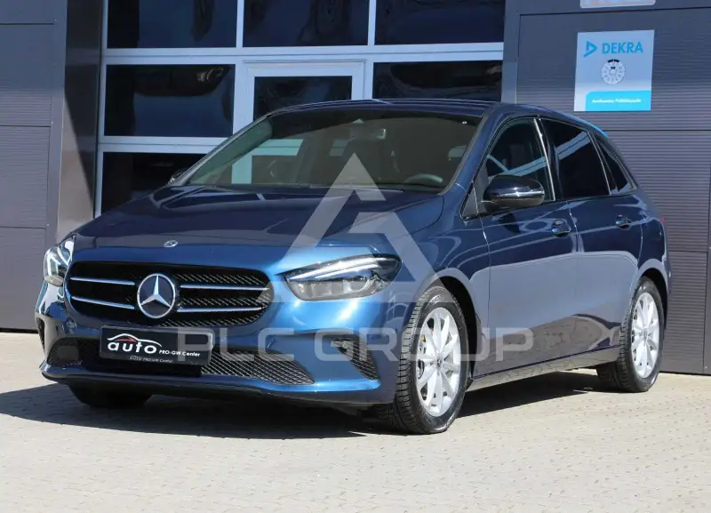 2022 Mercedes Benz B 200