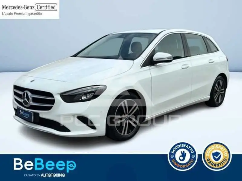2022 Mercedes Benz B 200