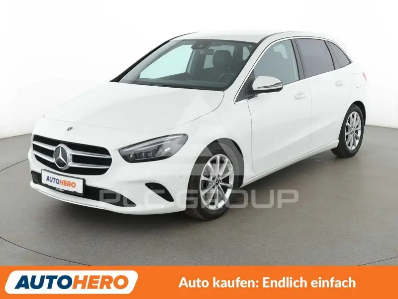 2022 Mercedes Benz B 200