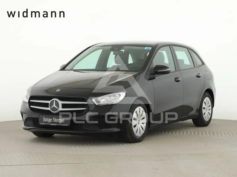2022 Mercedes Benz B 200