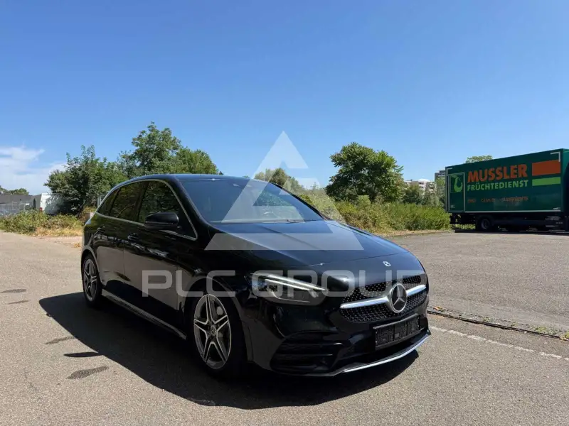 2022 Mercedes Benz B 200